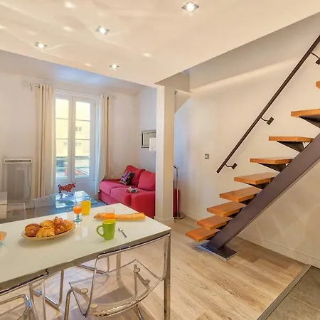 Carre St. Pierre Duplex Hyper Centre شقة